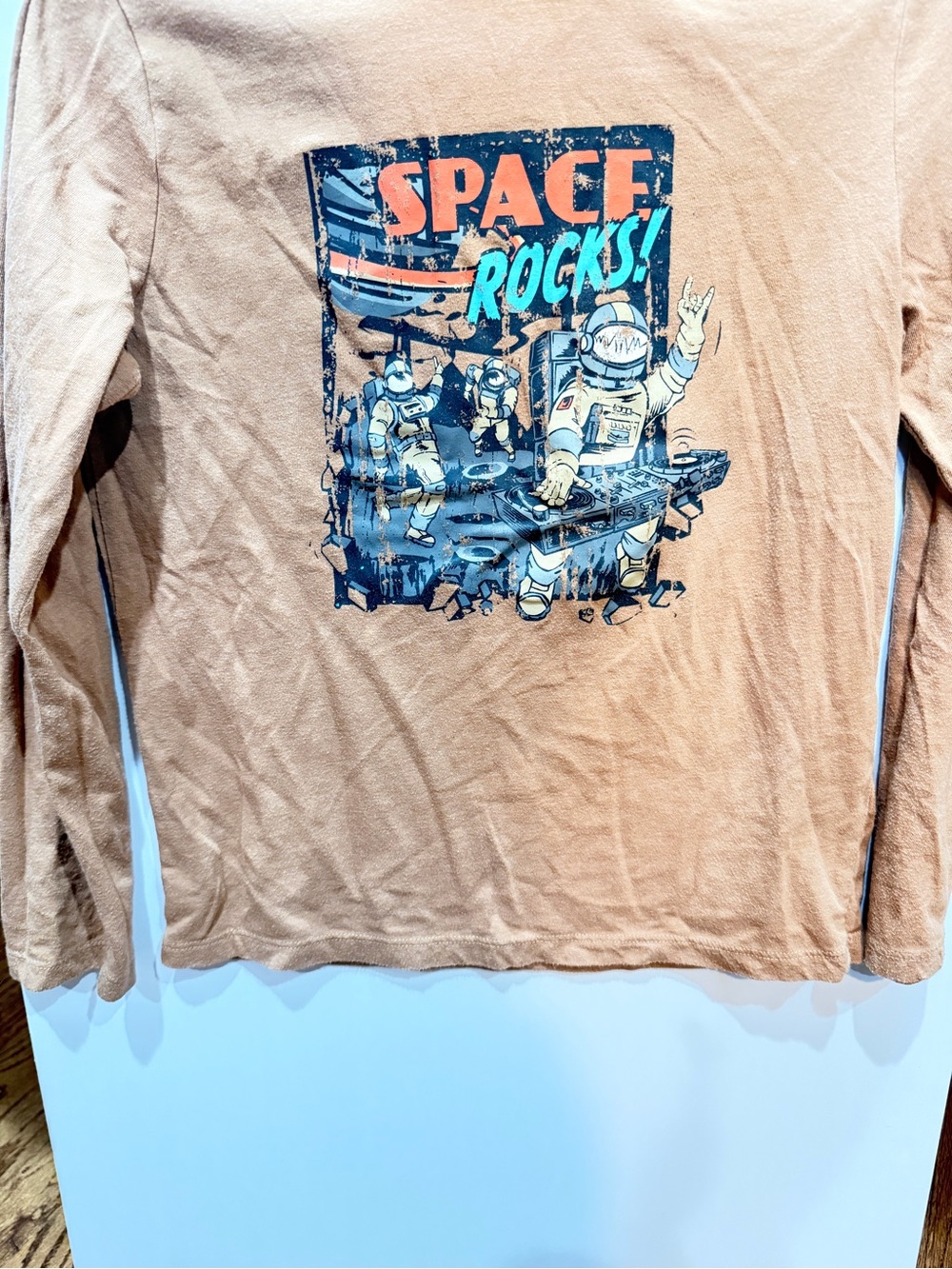 Cat & Jack Tan Long-Sleeve Tee with 'Space Rocks!' Astronaut Graphic
